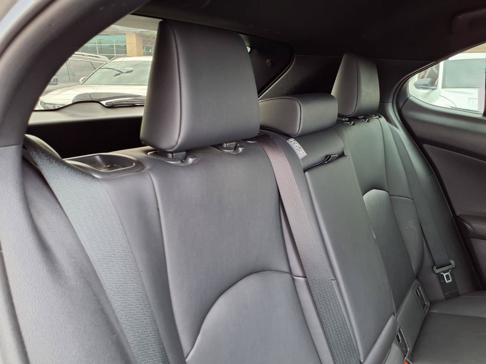 Used 2019 Lexus UX 200 F Sport w/ F Sport Premium Package FWD image 15