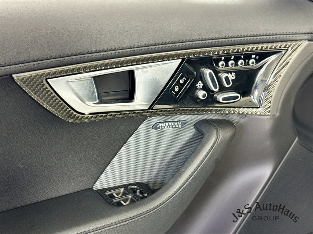 Used 2014 Jaguar F-TYPE S RWD image 24