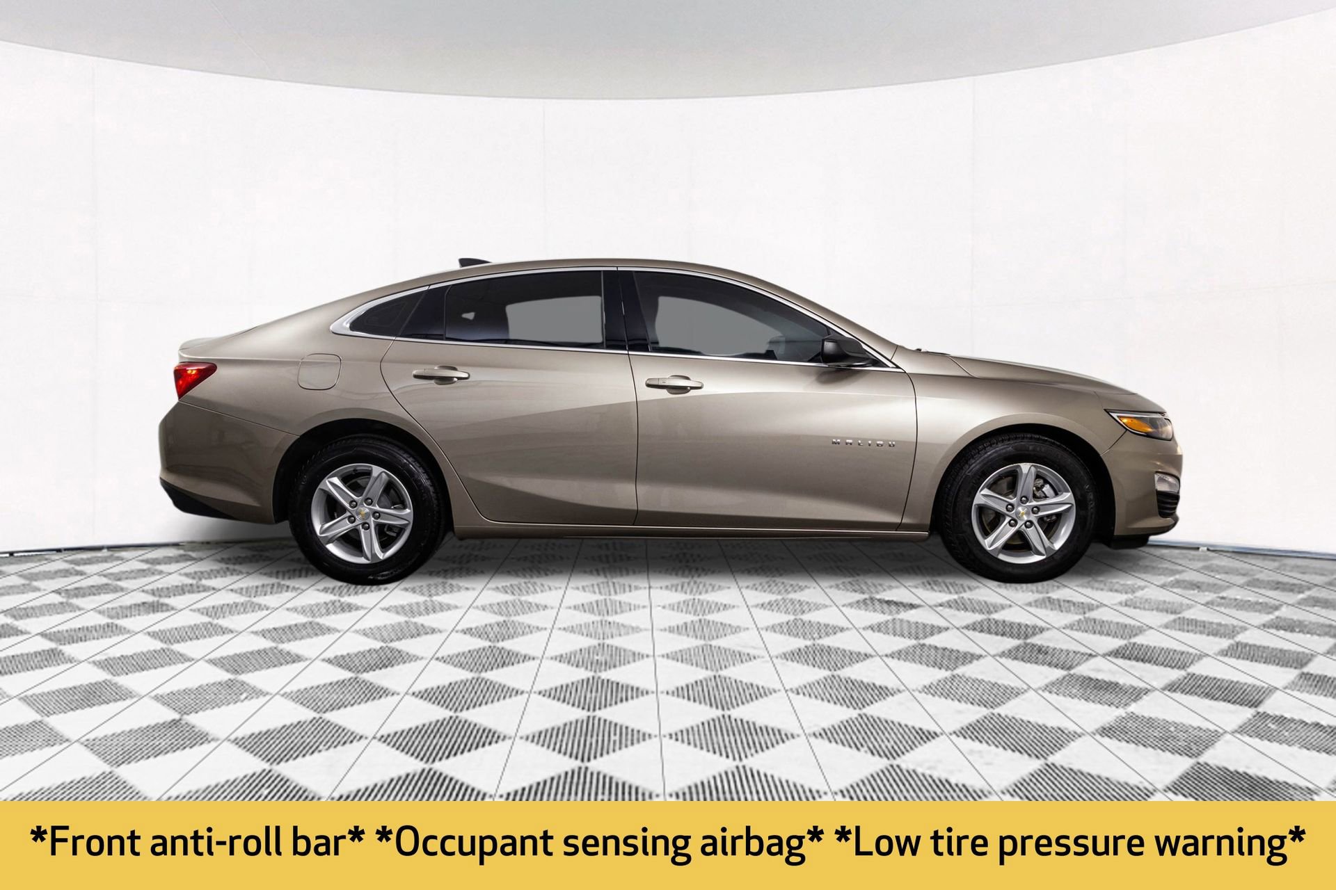 Certified 2022 Chevrolet Malibu LS image 19