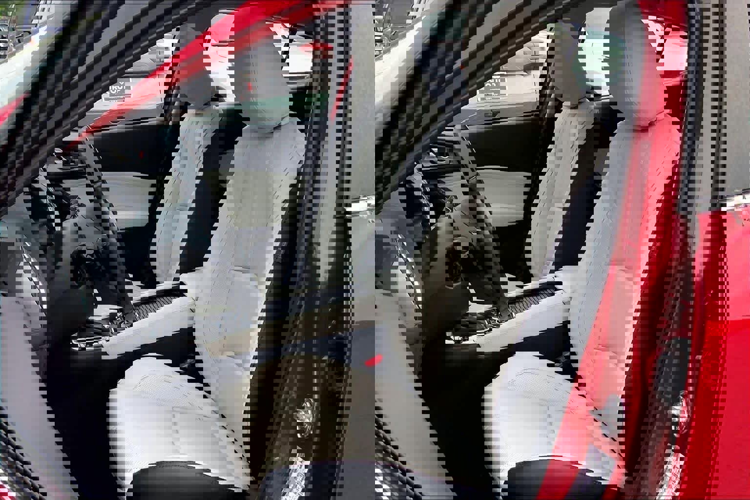 Used 2018 MAZDA MAZDA3 Grand Touring w/ Premium Equipment Package FWD image 8