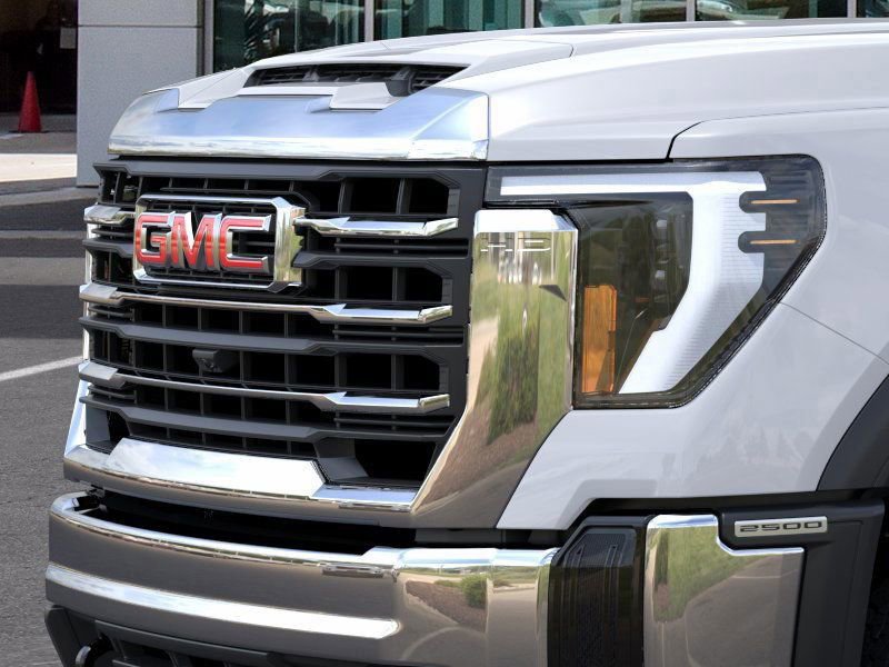 New 2026 GMC Sierra 2500 SLE AWD/4WD image 13
