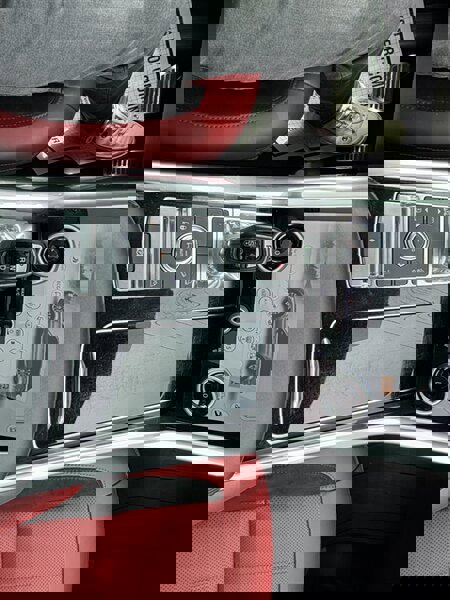 Used 2020 Land Rover Range Rover Sport HSE Dynamic image 35