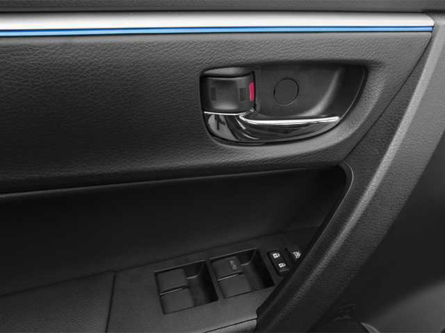 Used 2014 Toyota Corolla S FWD image 15