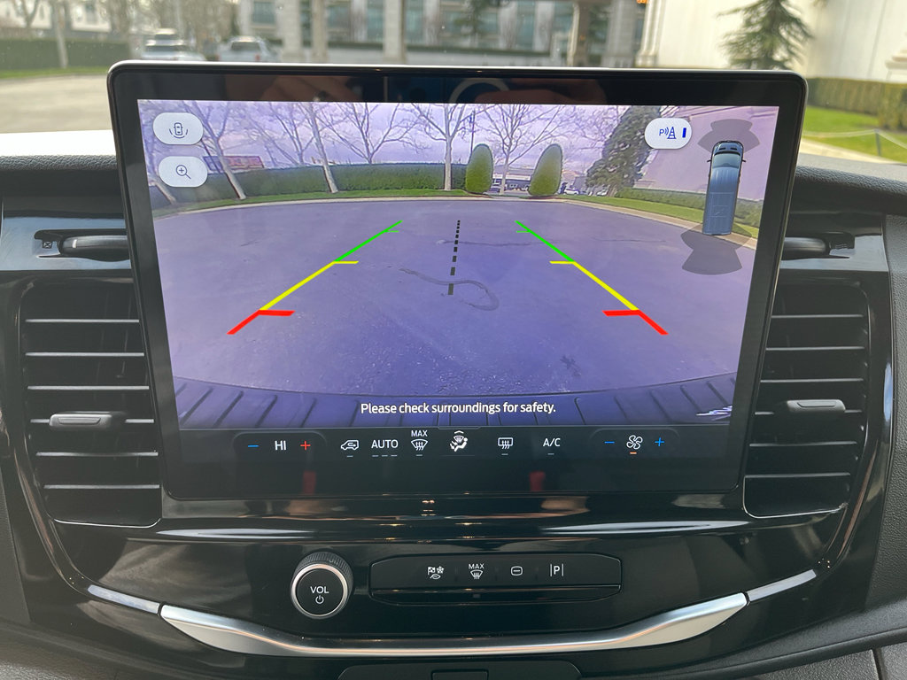 Used 2024 Ford Transit 350 XLT image 22