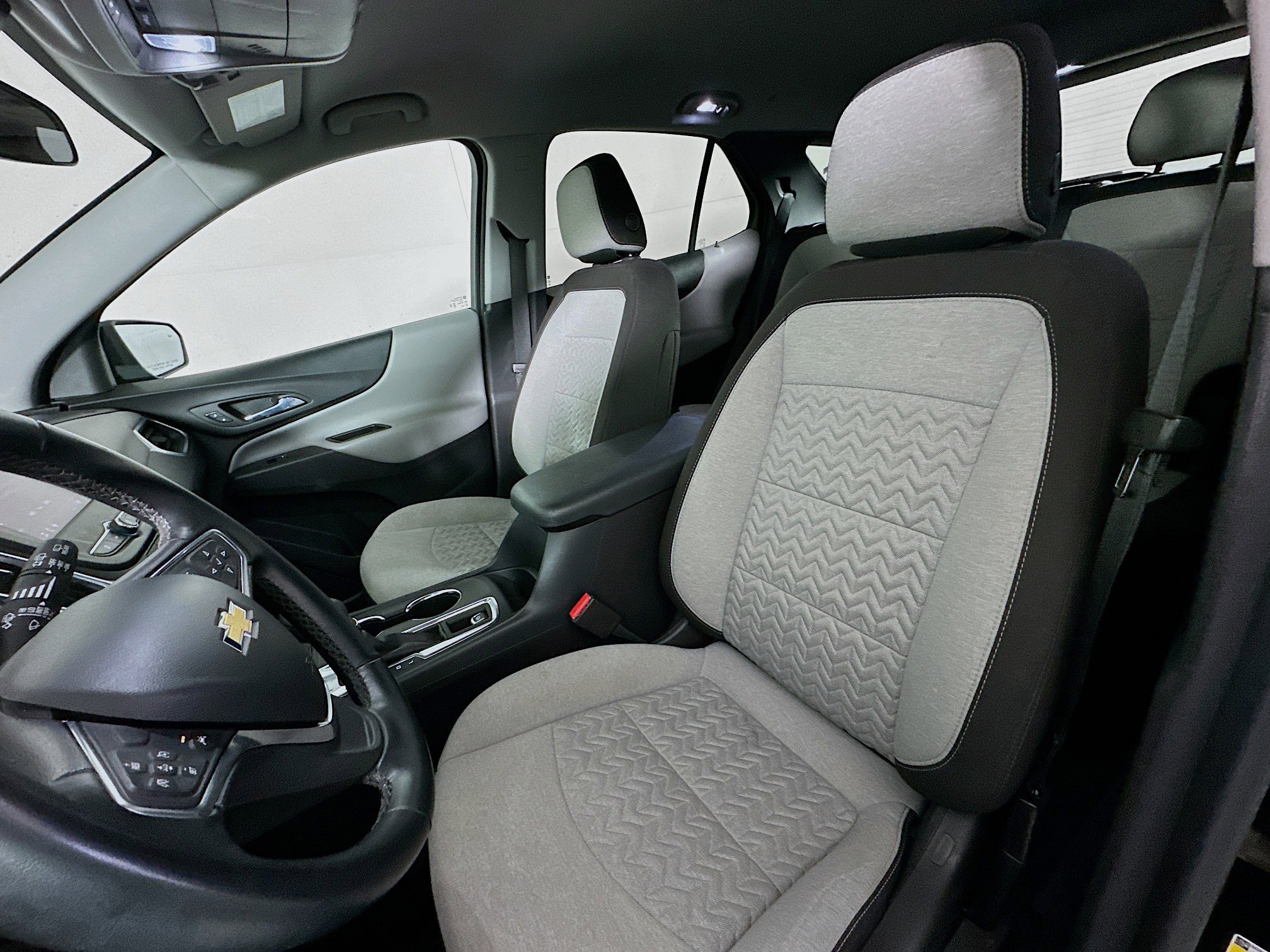 Used 2024 Chevrolet Equinox LT image 13