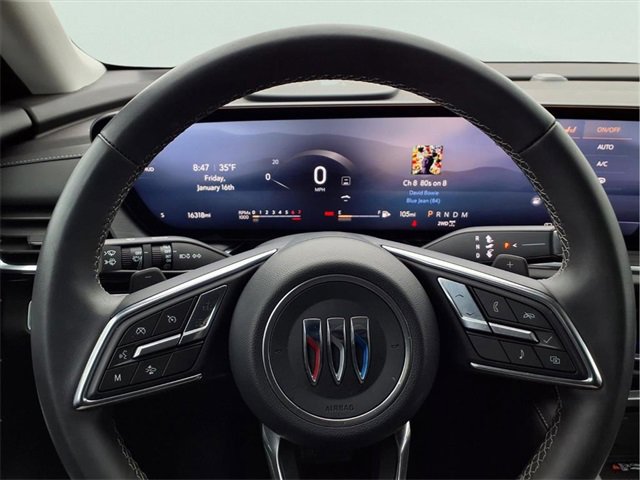 Certified 2025 Buick Envision Preferred image 17