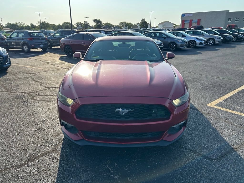 Used 2017 Ford Mustang Coupe RWD image 4
