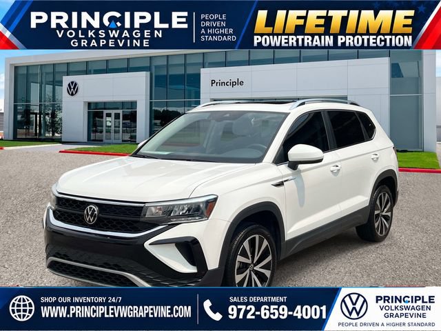 Used 2023 Volkswagen Taos SE w/ Panoramic Sunroof Package FWD image 1