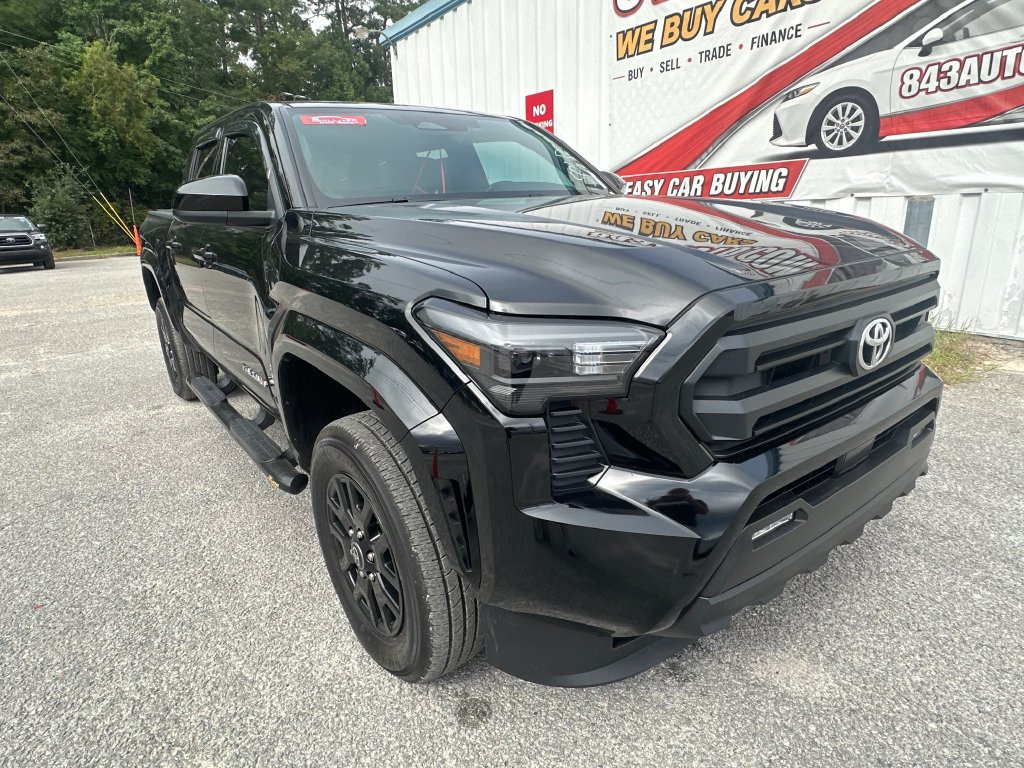 Used 2025 Toyota Tacoma SR5 RWD image 1