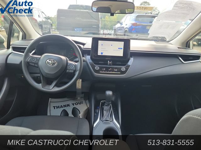 Used 2025 Toyota Corolla LE FWD image 10
