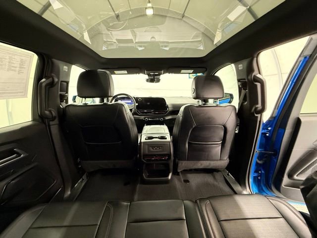 Used 2025 Chevrolet Silverado EV RST AWD/4WD image 29