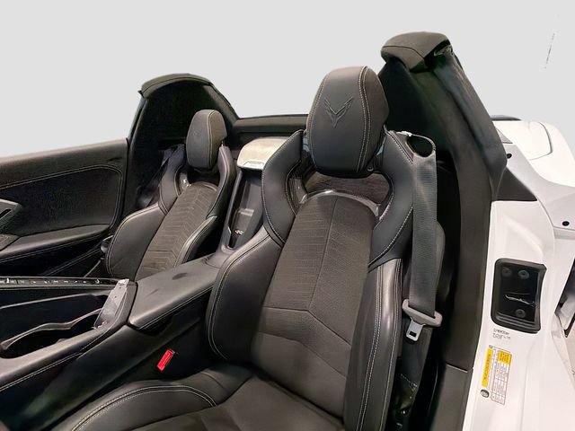 Used 2023 Chevrolet Corvette Stingray Premium Conv w/ Z51 Performance Package RWD image 21