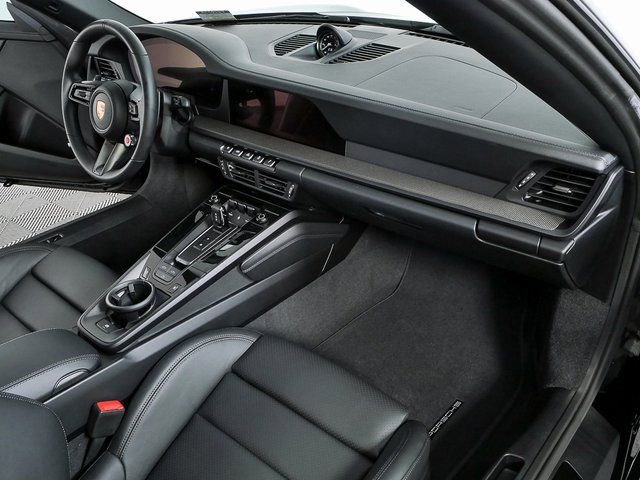 Certified 2026 Porsche 911 Carrera 4 GTS image 22