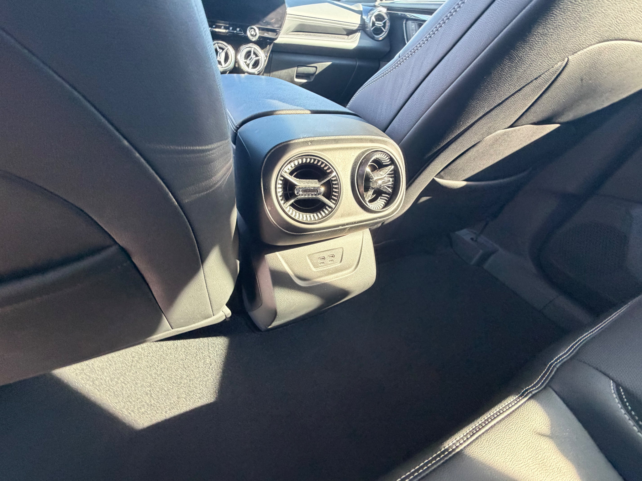 Used 2024 Chevrolet Blazer EV LT AWD/4WD image 13