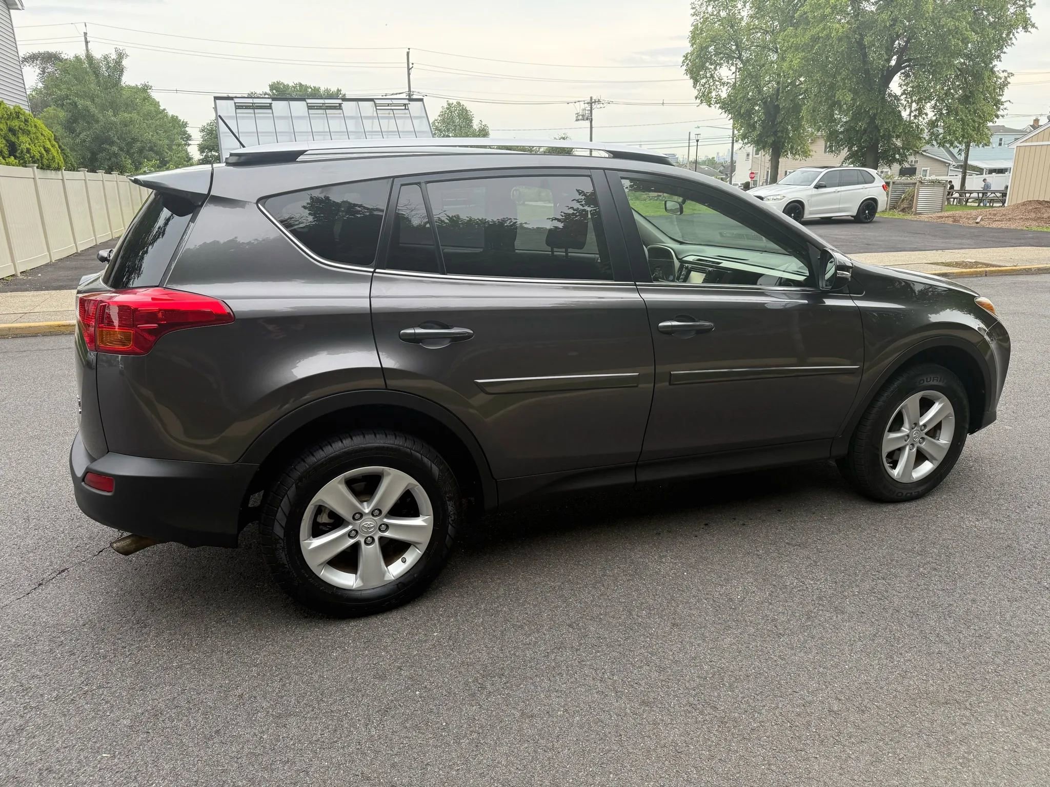 Used 2013 Toyota RAV4 XLE image 7