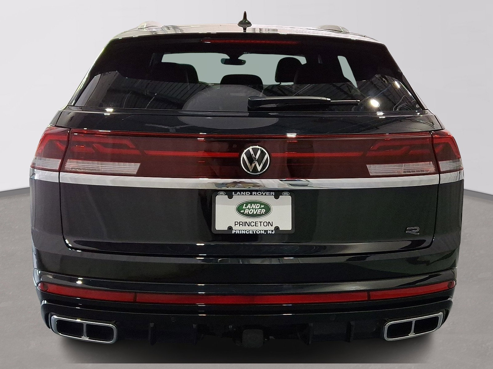 Used 2024 Volkswagen Atlas Cross Sport SEL Premium R-Line AWD/4WD image 3