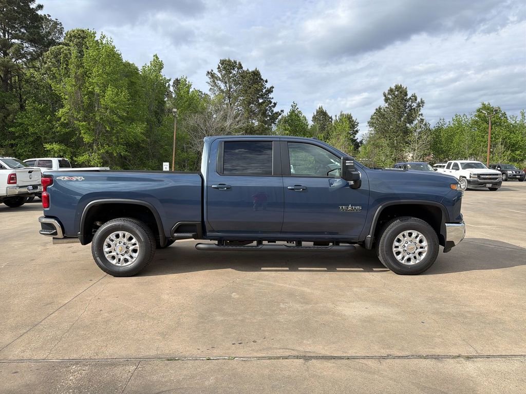 New 2026 Chevrolet Silverado 2500 LT w/ Texas Edition AWD/4WD image 9
