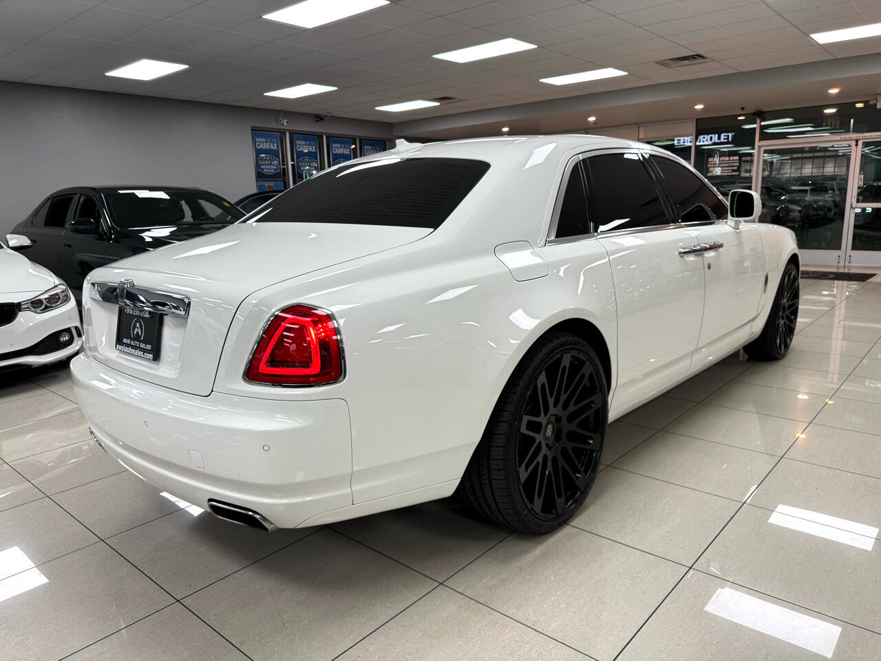 Used 2011 Rolls-Royce Ghost image 7