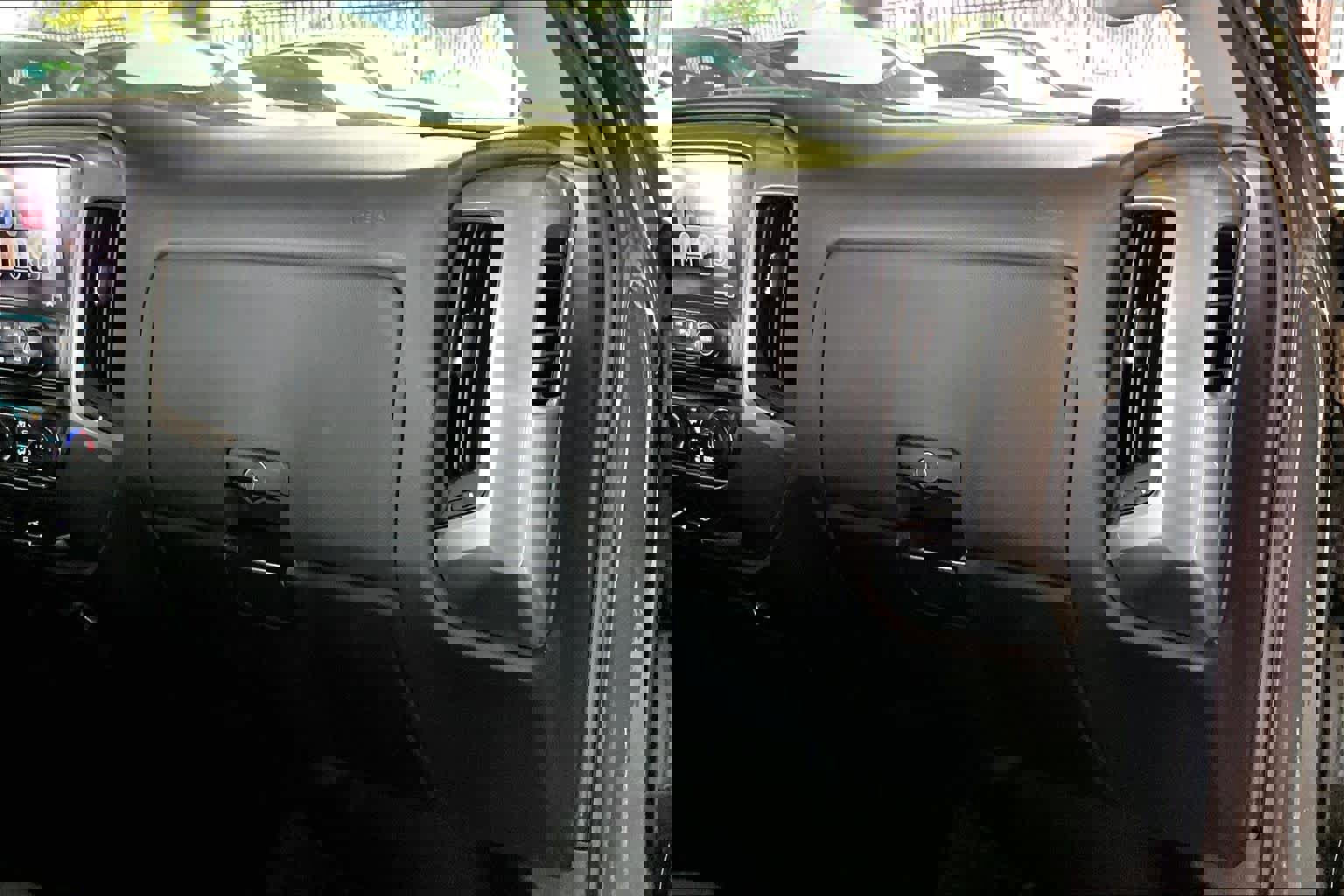 Used 2016 Chevrolet Silverado 1500 LT w/ Texas Edition image 18