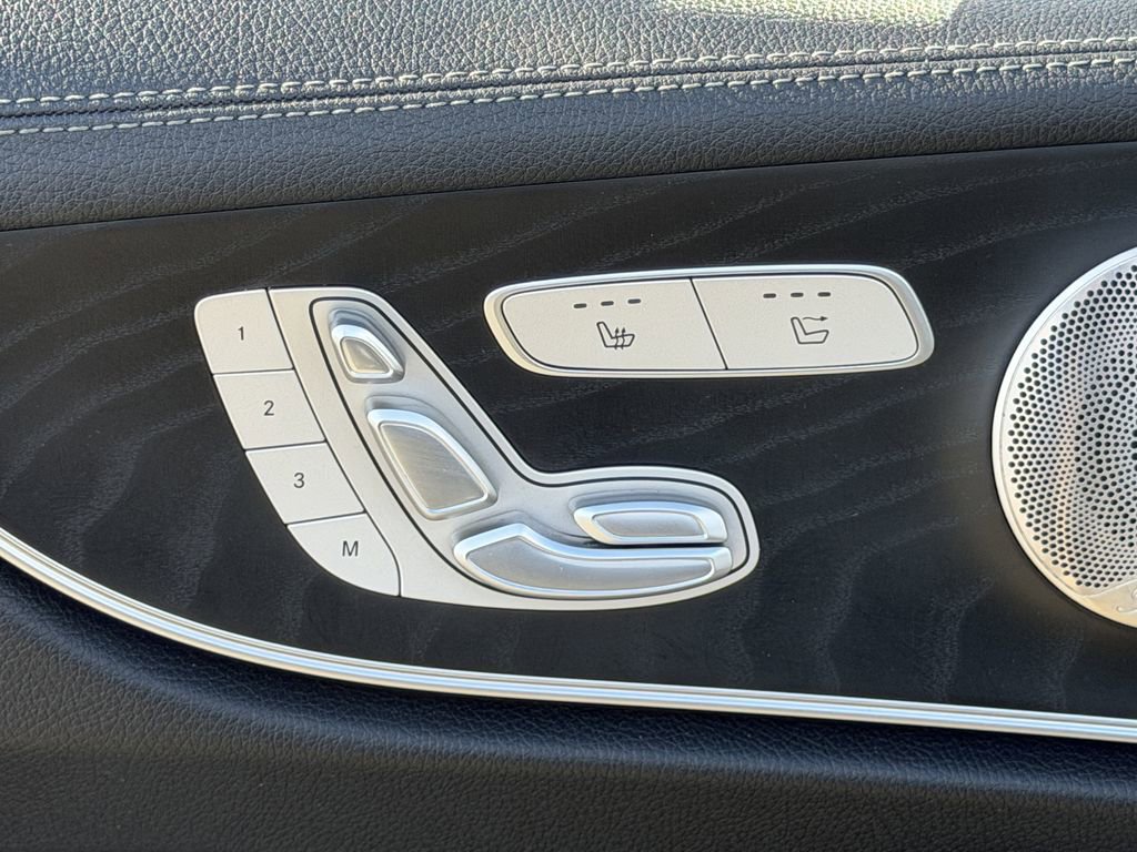 Used 2023 Mercedes-Benz E 450 Cabriolet image 18