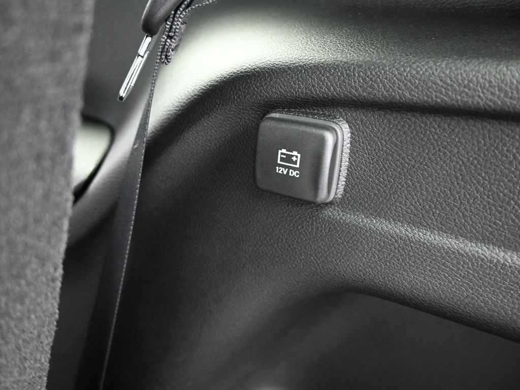 Used 2025 Jeep Grand Cherokee L Limited RWD image 35