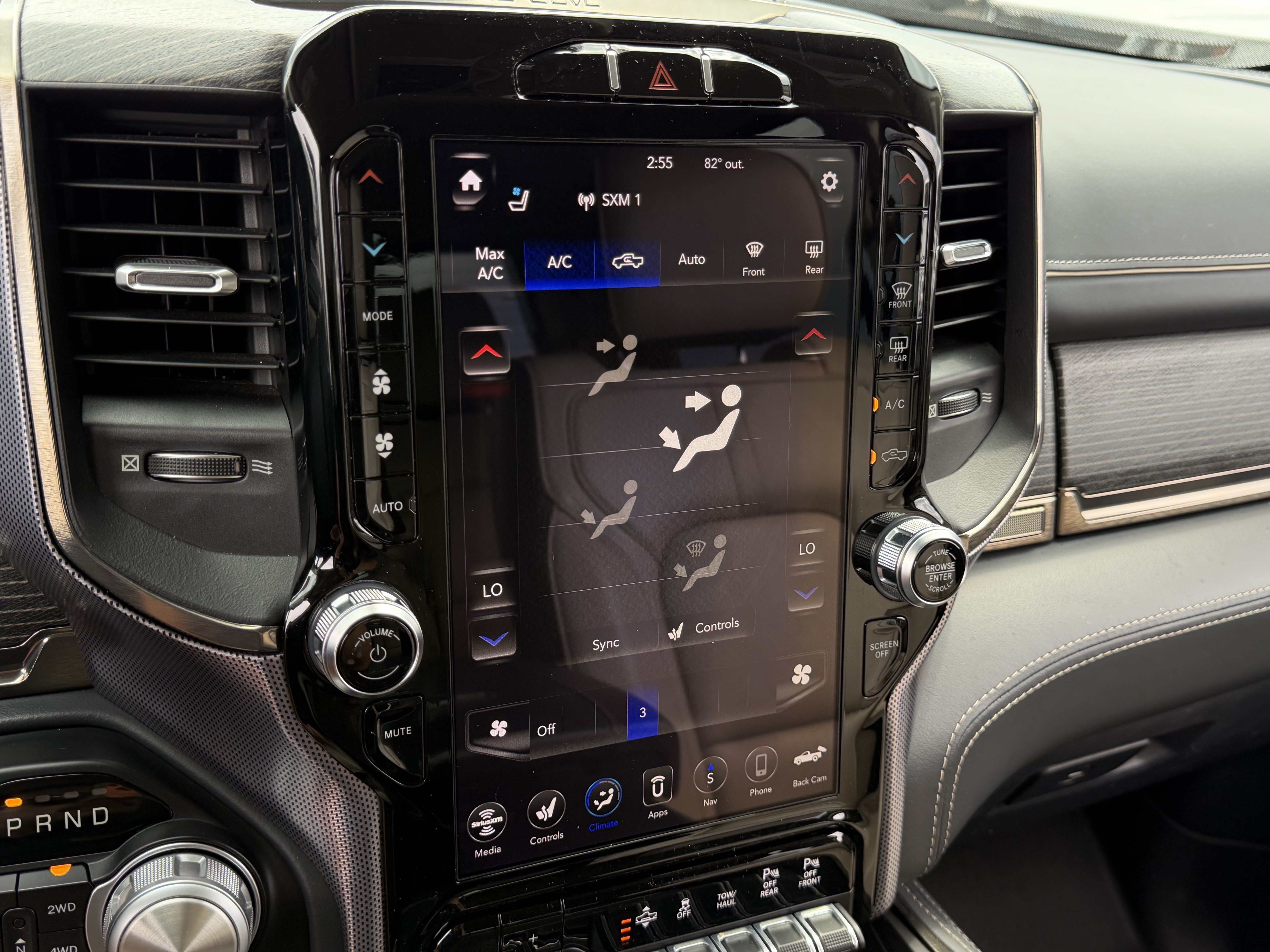 Used 2019 RAM 1500 Limited w/ Protection Group AWD/4WD image 28