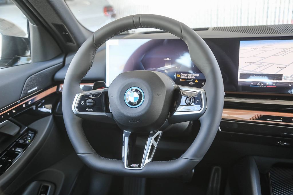 New 2026 BMW i5 eDrive40 w/ M Sport Package RWD image 12