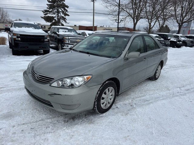 Used 2005 Toyota Camry SE image 1