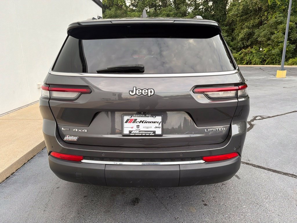 Used 2022 Jeep Grand Cherokee L Limited AWD/4WD image 9