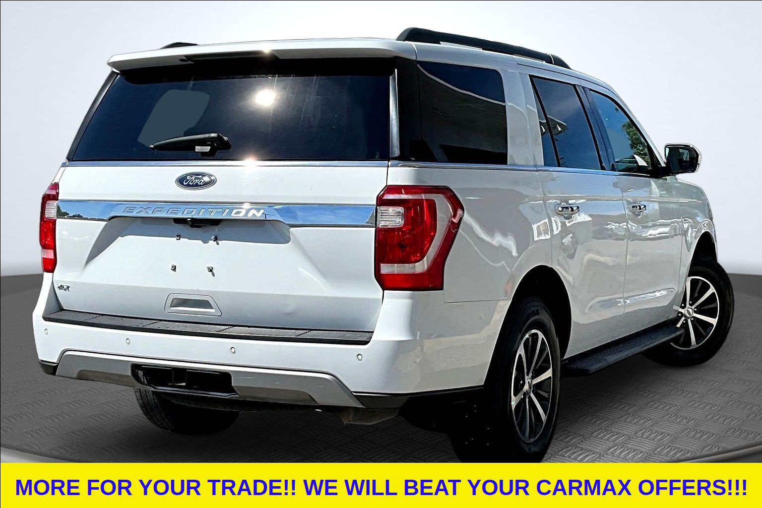 Used 2021 Ford Expedition XLT RWD image 5