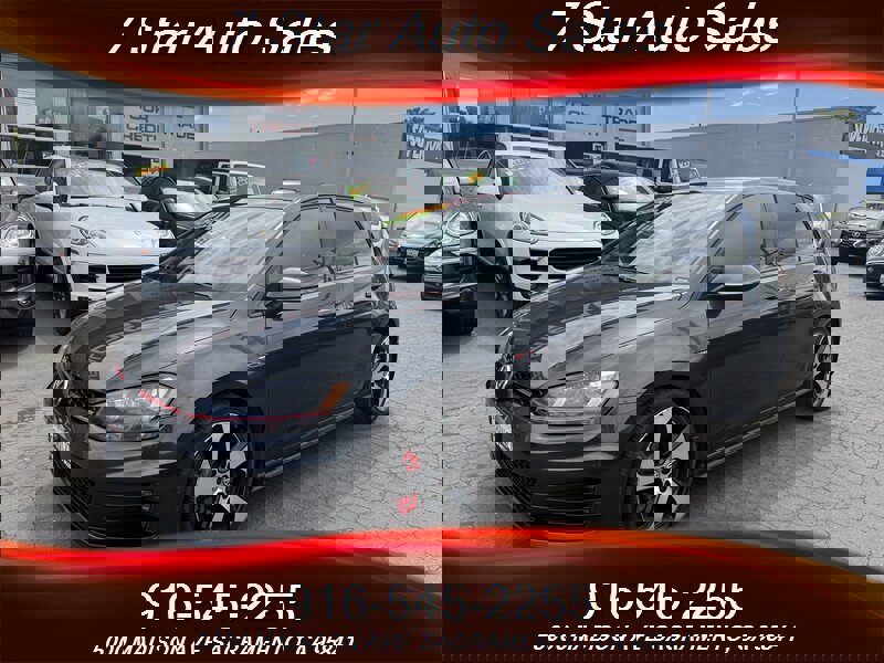 Used 2017 Volkswagen GTI SE image 3