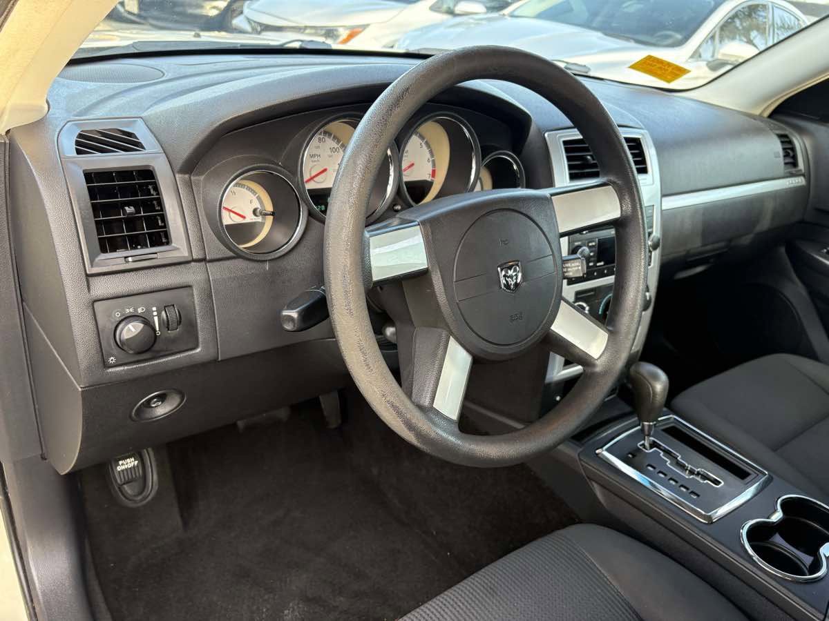 Used 2008 Dodge Charger SE RWD image 15
