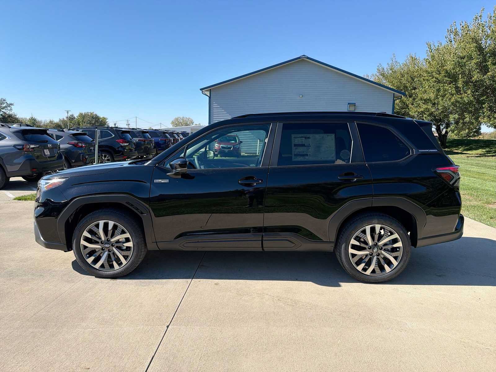 New 2026 Subaru Forester Touring AWD/4WD image 3
