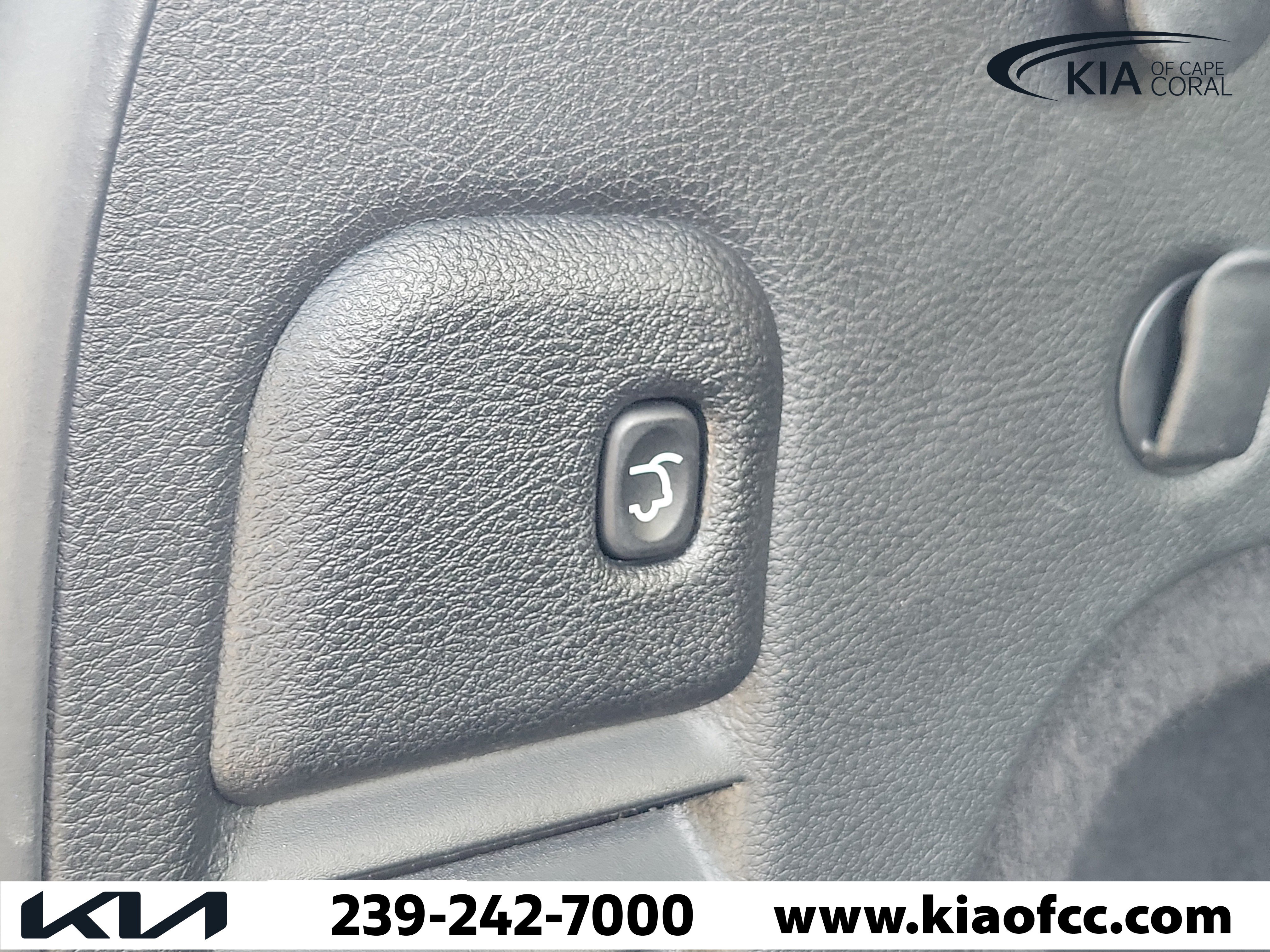 Used 2021 Jeep Grand Cherokee Limited AWD/4WD image 14