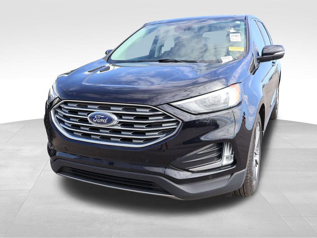 Used 2024 Ford Edge Titanium AWD/4WD image 3
