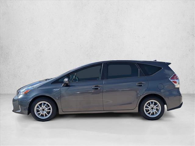 Used 2017 Toyota Prius V Four image 9