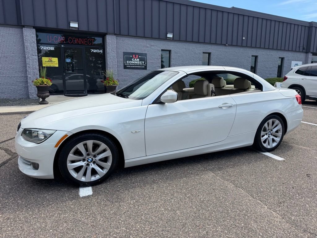 Used 2012 BMW 328i Convertible RWD image 73