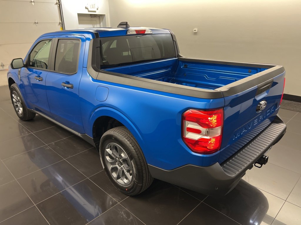 New 2025 Ford Maverick XLT w/ XLT Luxury Package image 4