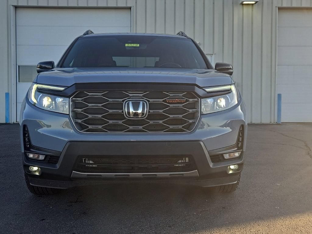 Certified 2023 Honda Passport TrailSport image 4