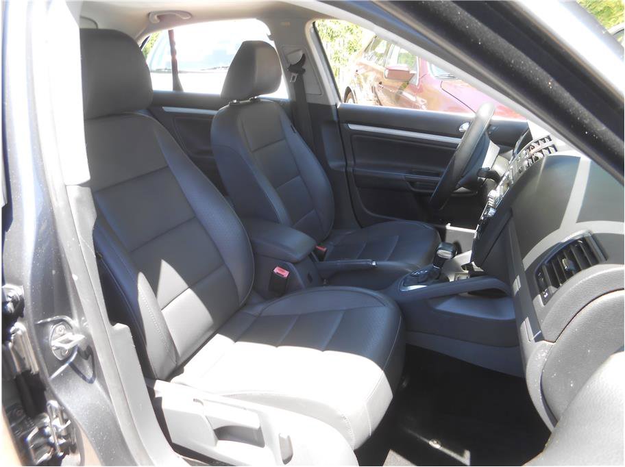 Used 2009 Volkswagen Jetta SE image 11