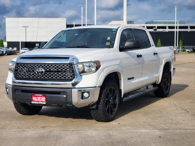 Used 2019 Toyota Tundra SR5 w/ SR5 Upgrade Package RWD image 2