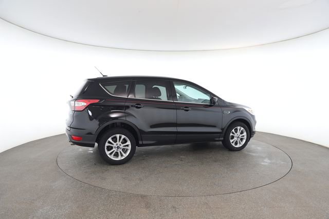 Used 2017 Ford Escape SE image 21