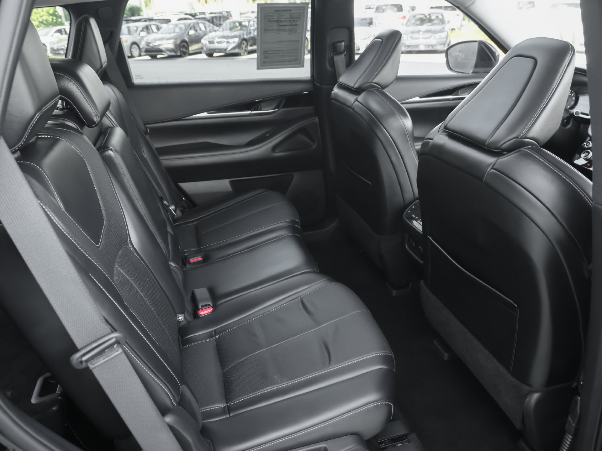 Used 2023 INFINITI QX60 Pure FWD image 7