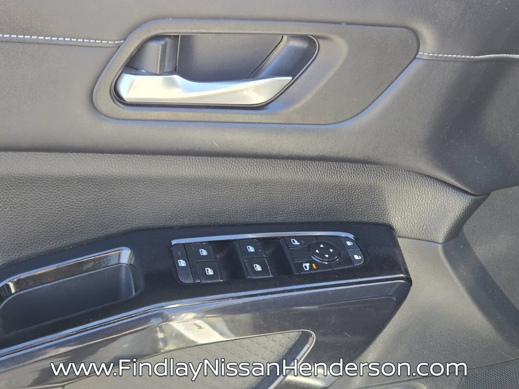 Used 2022 Nissan Pathfinder SV w/ Cargo Package FWD image 21