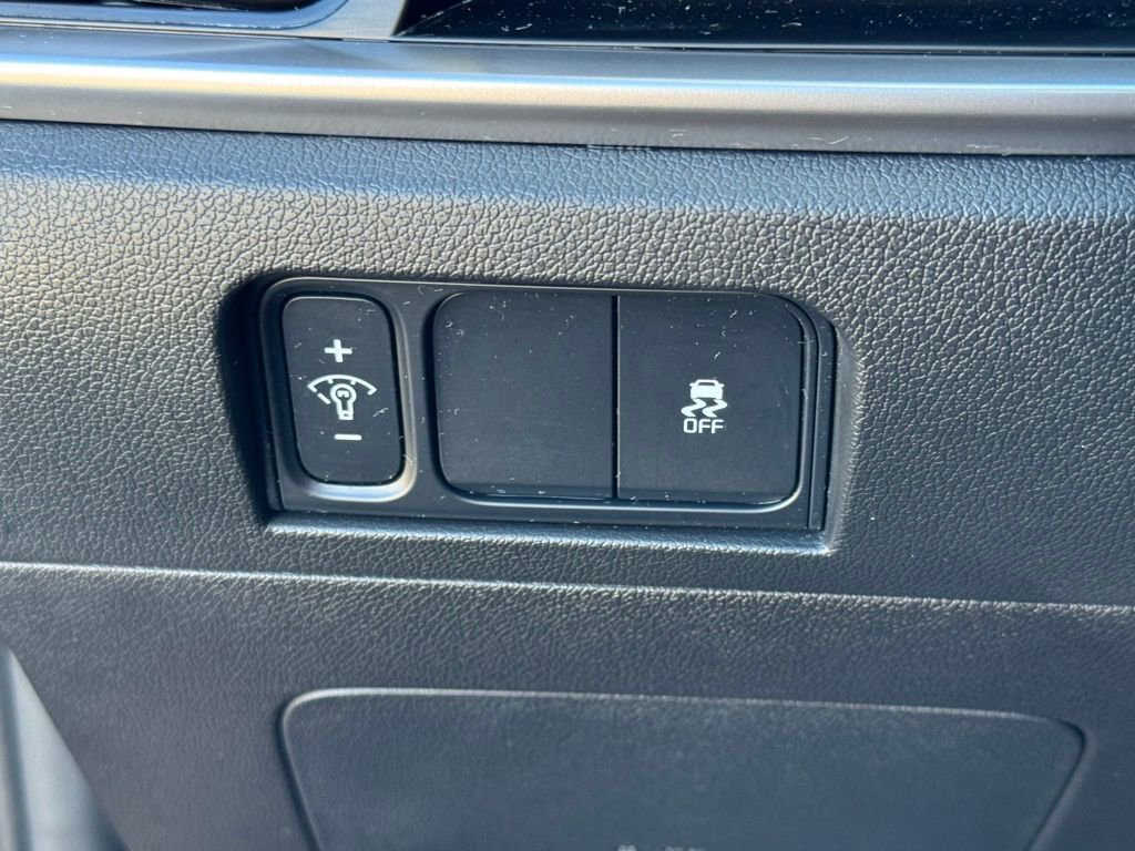 Used 2024 Kia Sorento S w/ Panoramic Sunroof Package image 34