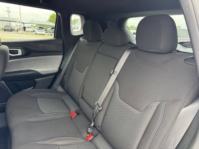 Certified 2025 Jeep Compass Sport AWD/4WD image 12