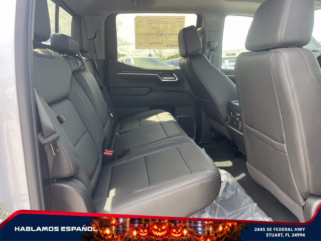 New 2026 GMC Sierra 1500 SLT w/ SLT Premium Package AWD/4WD image 17