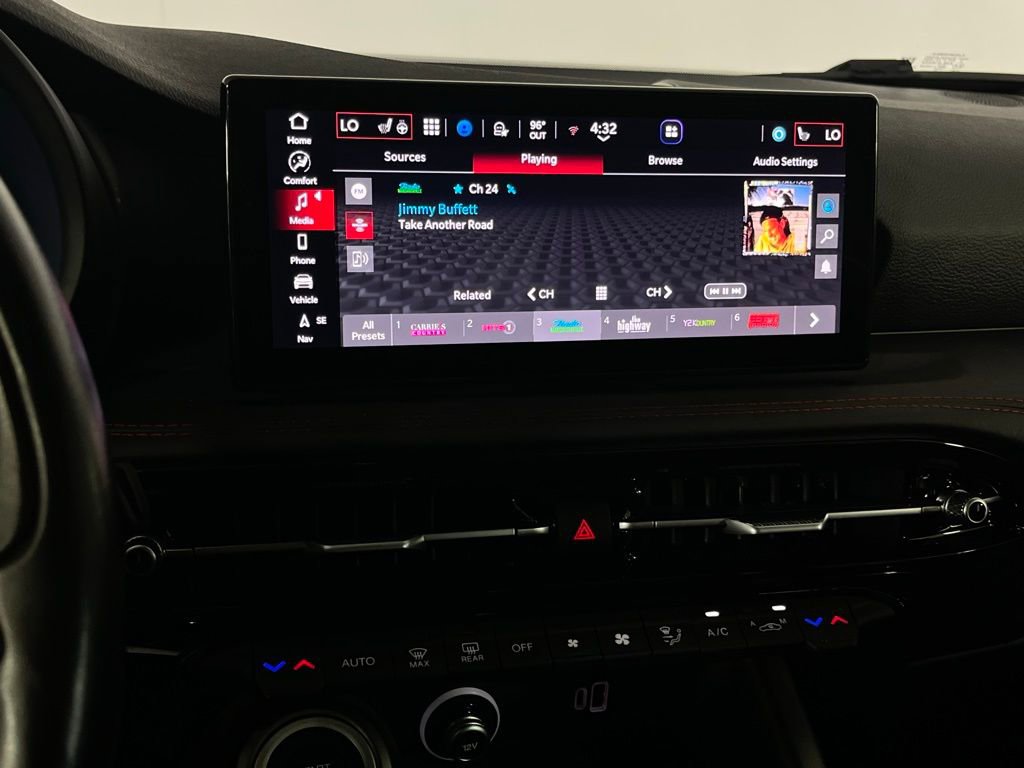 Used 2024 Dodge Hornet R/T Plus w/ Tech Pack Plus w/o Parking image 17