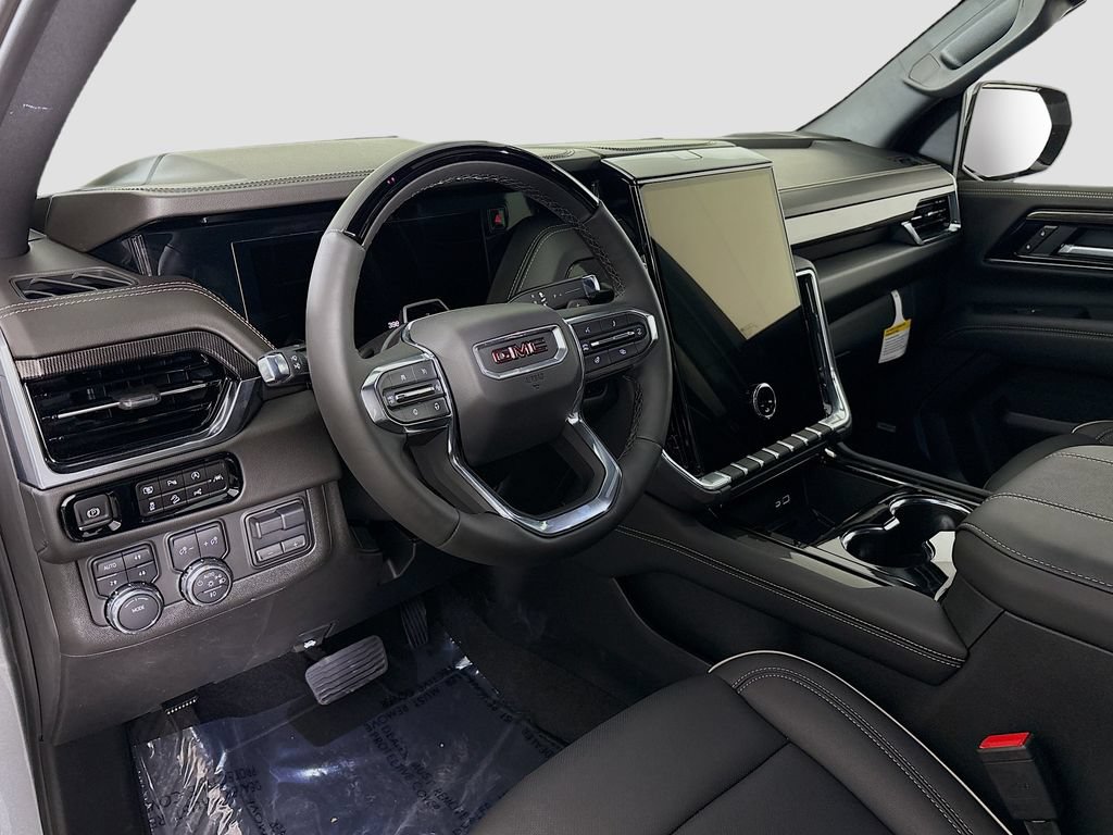 Used 2025 GMC Yukon Elevation AWD/4WD image 10