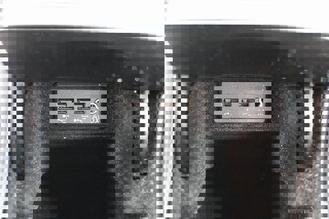 Used 2016 Nissan Maxima SR w/ Midnight Edition image 29